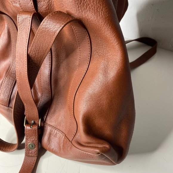 LL Bean Signature Tan Womens Leather Fold Over Shoulder Tote Work Computer Large - Picture 13 of 14